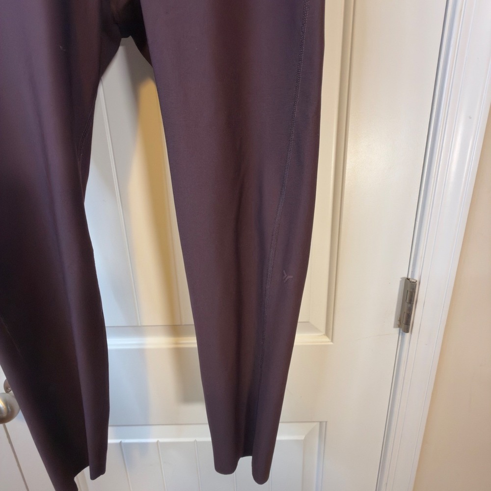 Old Navy Active Powersoft Sculpt Leggings XL Burgundy Go-Dry High Rise Workout - Picture 4 of 8